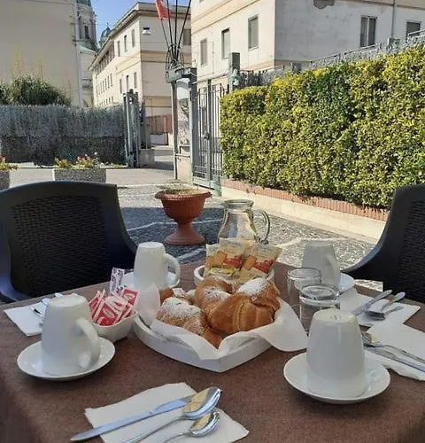 Central Room Fortuna 3*