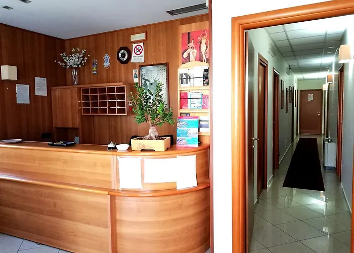 Central Room Fortuna 3* Pompei